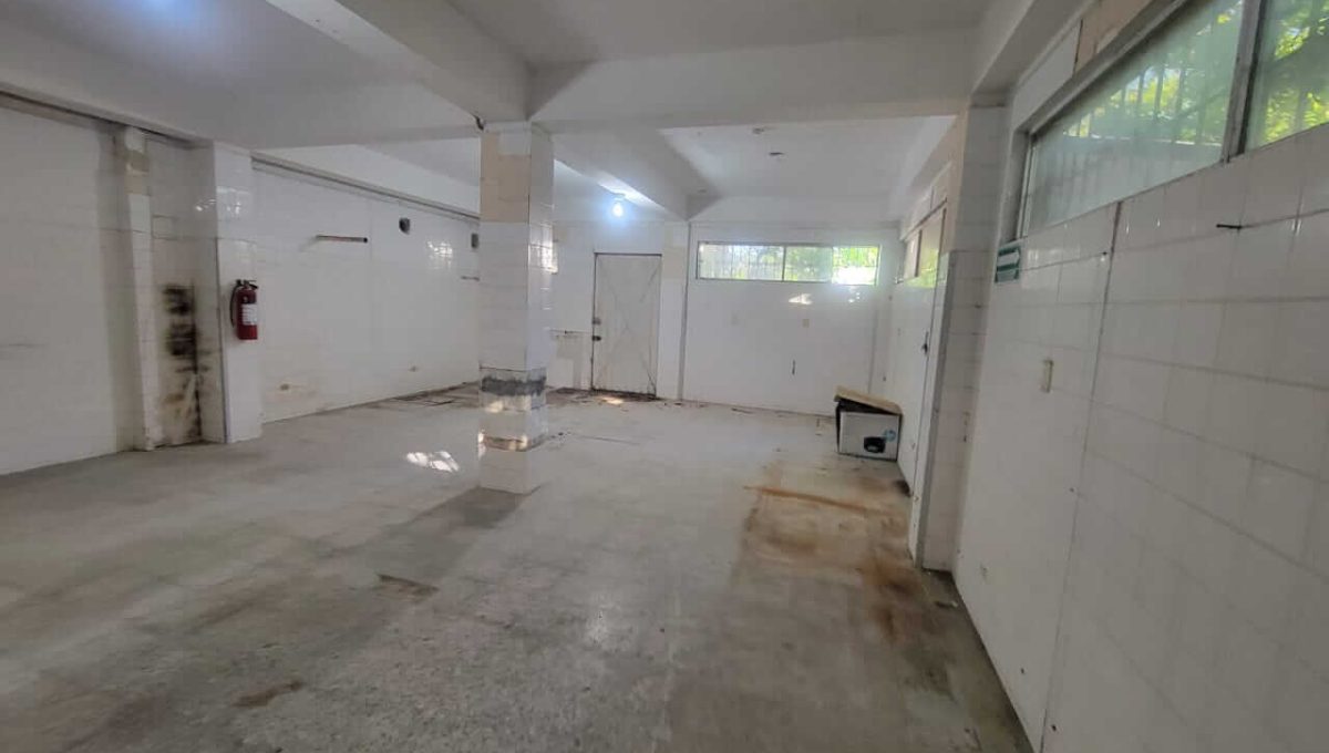 Edificio:Bodega Reg. 92 2024-09-07 at 9.57.18 AM-2
