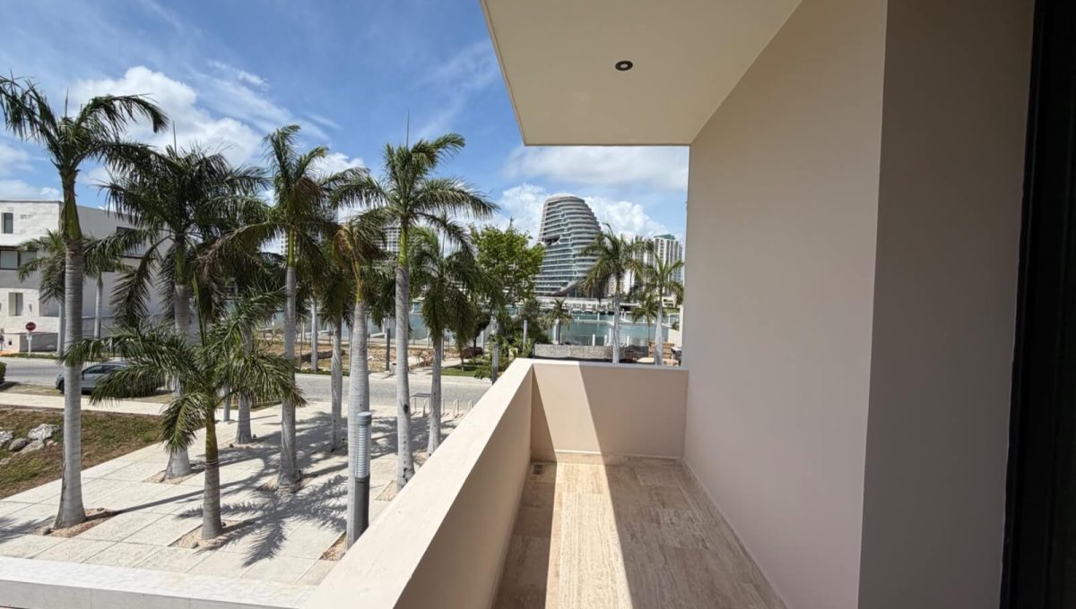 Marina Puerto Cancún 2026-04-06 at 3.20.09 PM-2