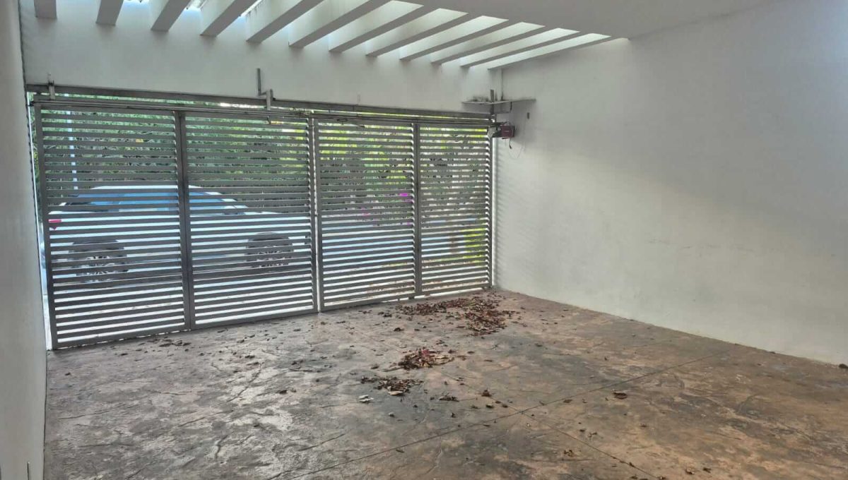 SM 12 Av. Holbox 2026-04-06 at 1.14.04 PM