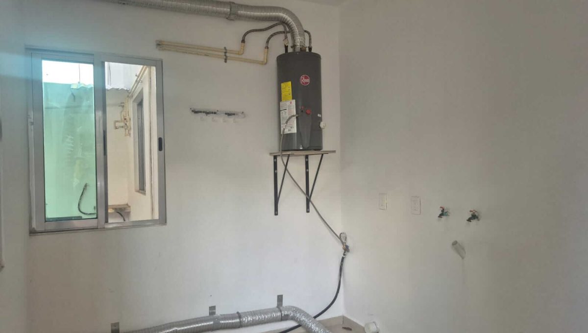 SM 12 Av. Holbox 2026-04-06 at 1.14.05 PM