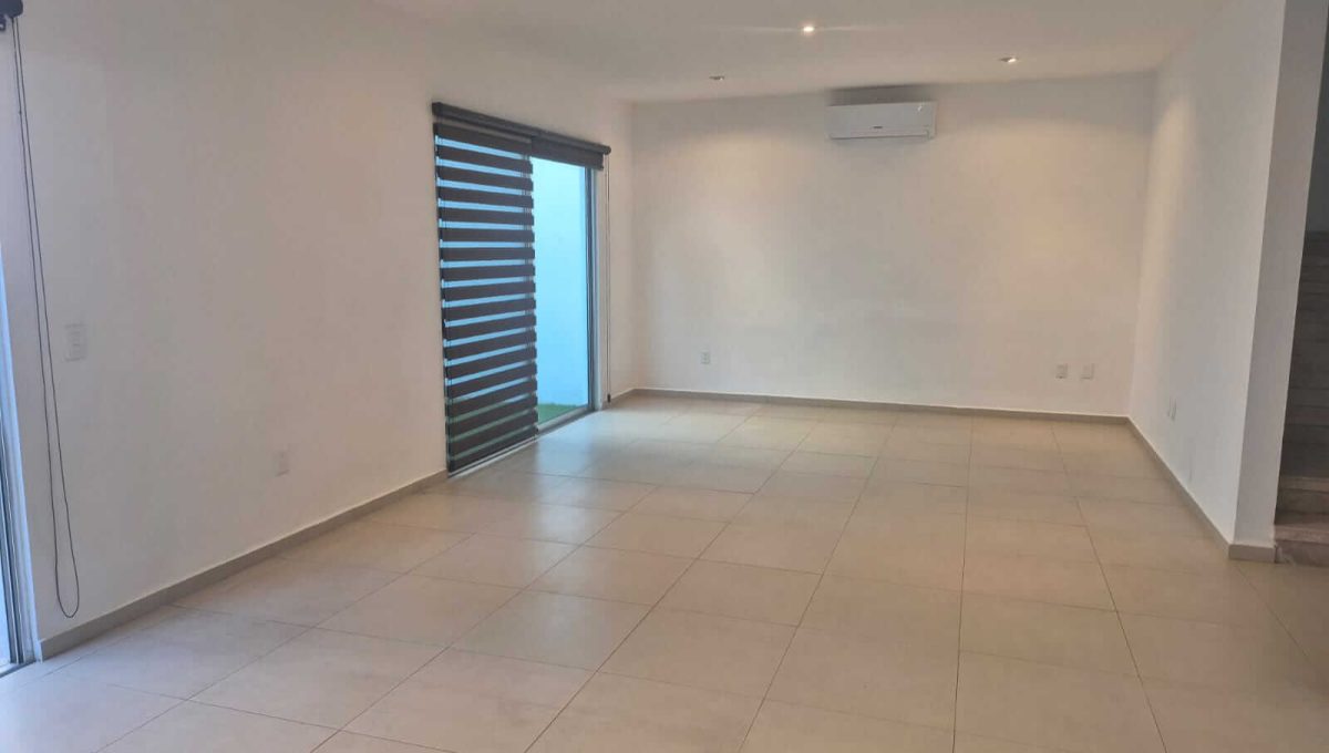 SM 12 Av. Holbox 2026-04-06 at 1.14.05 PM-5