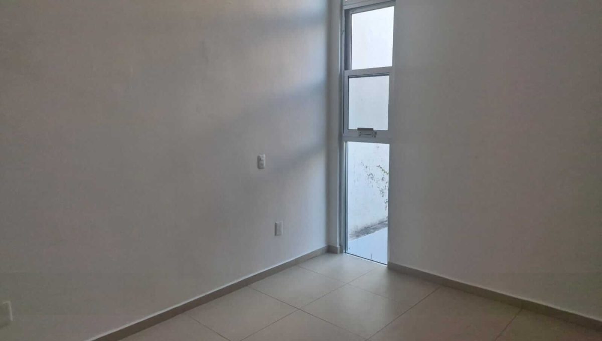 SM 12 Av. Holbox 2026-04-06 at 1.14.07 PM-4