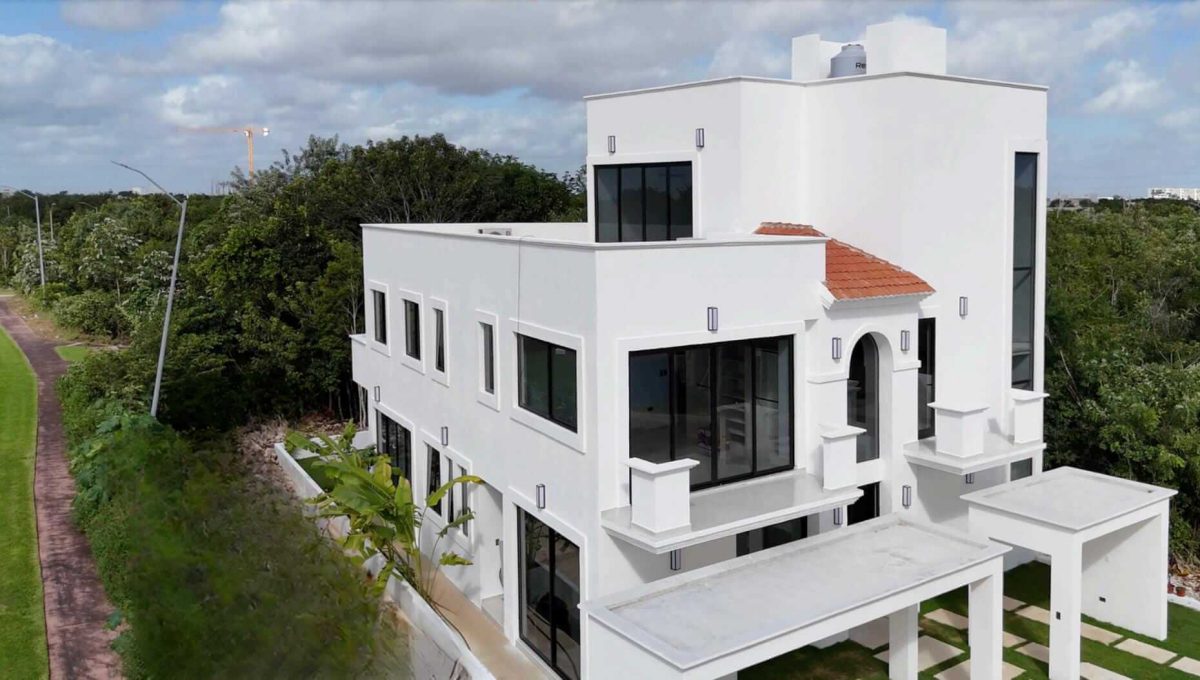 Vía Cumbres ret. Ladera 2024-06-07 at 2.35.47 PM-3